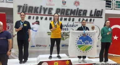 Sakarya’nın Başarılı Sporcuları Diyarbakır’da Kürsüye Çıktı