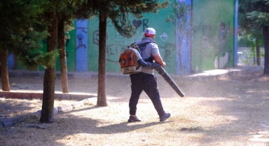 Serdivan’da Parklar Dört Mevsim Bakımda