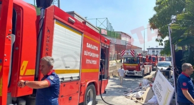 Serdivan Kafeler Sokağında Korkutan Yangın