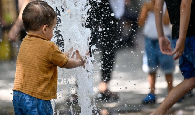 Sıcak Hava Hafta Sonu Etkisini Sürdürecek
