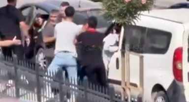 Trafikte Yumruklar Konuştu: “Zeliha Koş, Çok Pis Kavga Var”