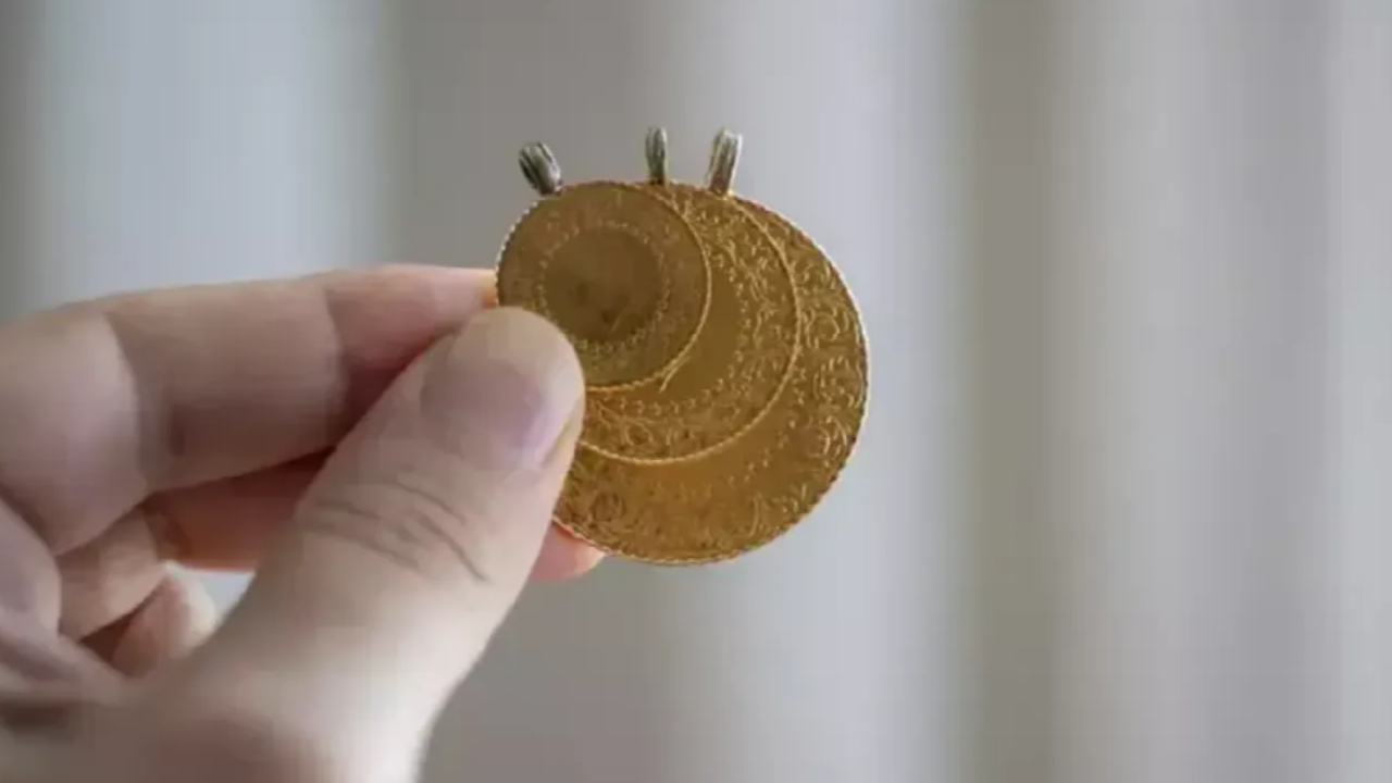 Altın Neden Düşüyor?