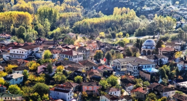 Büyükşehir Taraklı’da Gönüllere Dokundu