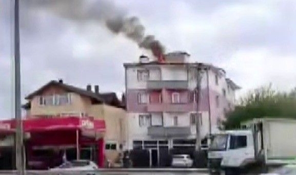 Çatıda Yapılan Tadilat Yangına Sebep Oldu