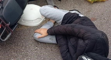 Motosiklet Ve Otomobil Kafa Kafaya Çarpıştı: 1 Yaralı