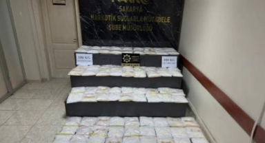 Otoyolda Tarihi Operasyon: 100 Kilo Uyuşturucu Cipin Bagajında Bulundu