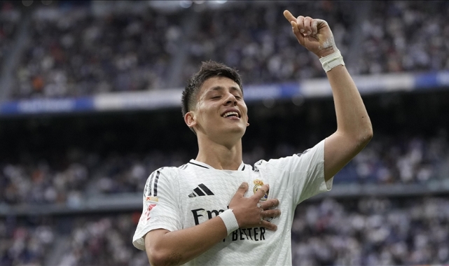 Real Madrid Arda Güler'i