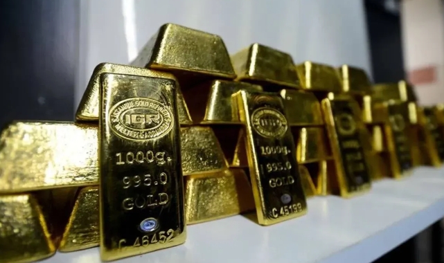 Dolar Geriledi, Altın Yeniden 4 Bin Dolar Sınırına Çıktı