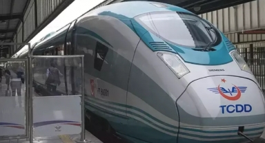 Tren Biletlerinde Öğretmenlere Yüzde 50 İndirim