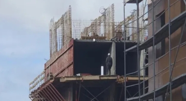 Çatıdan Düşen İşçi Hayatını Kaybetti!