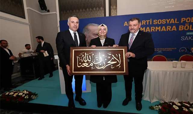 AK Parti Marmara Bölge Toplantısı Gerçekleşti