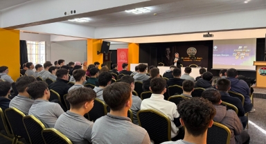 Bilim Söyleşilerinde Hidrojen Üretimi Anlatıldı