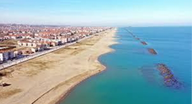 Bunalıma Girdi, Kendini Denize Attı!