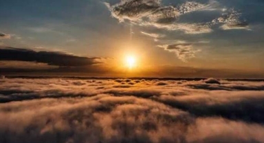 Güneşi Gören Dışarı Akın Etti!