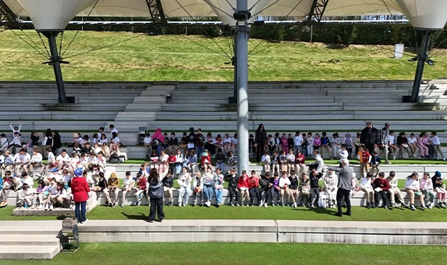 Minikler Ayçiçek Vadisi’nde Hem Eğlendi Hem Öğrendi