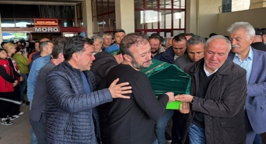 Okula Gönderdikleri Çocuklarını Tabutta Aldılar!