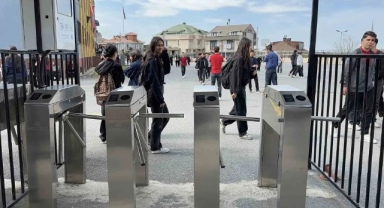 Okulda Güvenlik En Üst Seviyede: Öğrencilerin Giriş Çıkışları Velilere Anlık İletiliyor