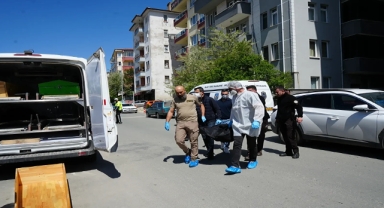 Öldürdüğü Hamile Eşinin Cesediyle 10 Gün Aynı Evde Yaşadı!