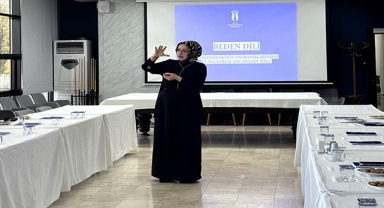 SUBÜ’de İletişim Odaklı Yönetim Eğitimi Düzenlendi!