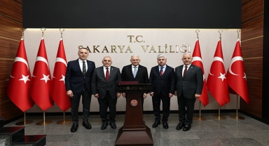 Binali Yıldırım Sakarya’da