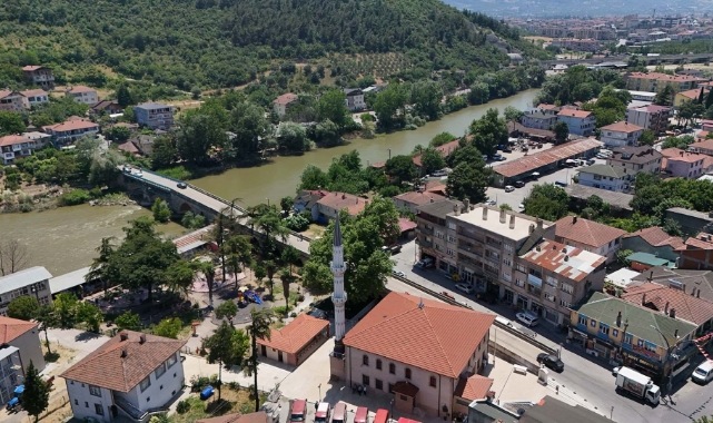 Alifuatpaşa Merkez Camii'nin Çevresi Yepyeni Bir Görünüme Kavuştu