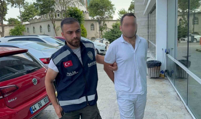 Balkondan Eve Girmek İsteyen Koca KADES’le Yakalandı