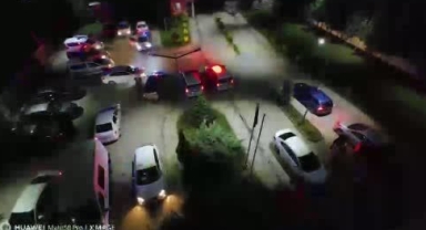 İş Yerini Benzin Dökerek Yakmaya Çalıştılar: 5 Gözaltı