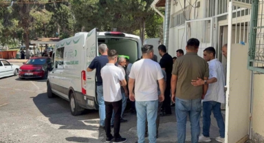 Otomobilin Çarptığı 14 Yaşındaki Çocuk Hayatını Kaybetti