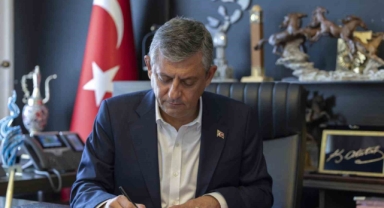 Özgür Özel CHP'den İstifa Etti, Kurduğu Partinin Adını Duyurdu