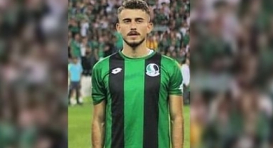 Sakaryaspor'da Genç Oyuncuyla Yollar Ayrıldı