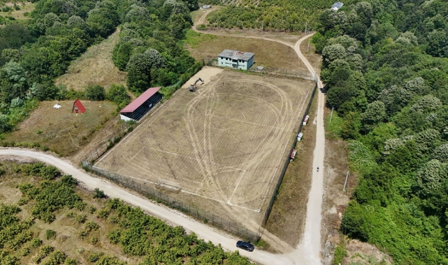 Sapanca Ve Arifiye’deki İki Futbol Sahası FIFA Standartlarında Yenileniyor